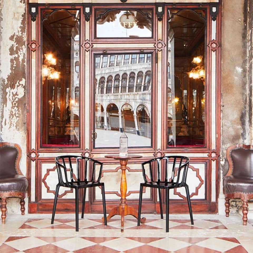Kartell Venice Parlak Siyah Sandalye