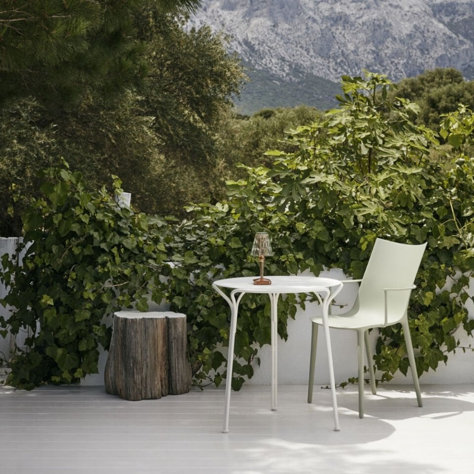 Kartell H.H.H Mat Beyaz Kollu Sandalye