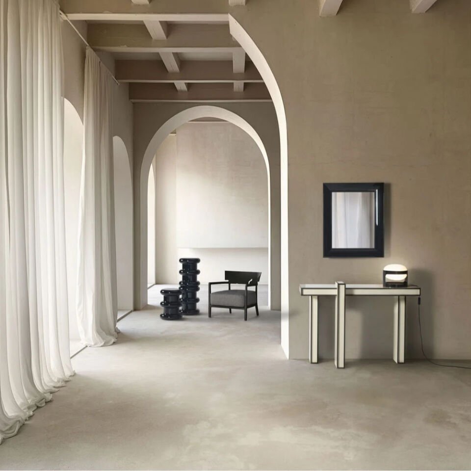 Kartell KD28 Siyah Masa Lambası