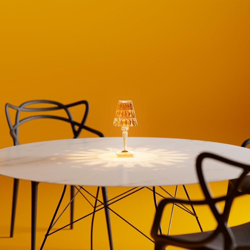 Kartell Battery Oranj Masa Lambası