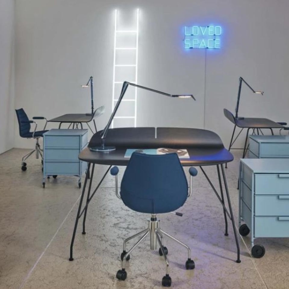 Kartell Earl Of Wood Siyah Çalışma Masası